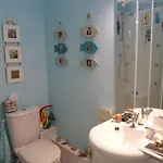 Apartman Avec Vue Sur A Granville. A 3 Min Granville