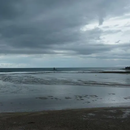 Apartamento Avec Vue Sur A Granville. A 3 Min Granville