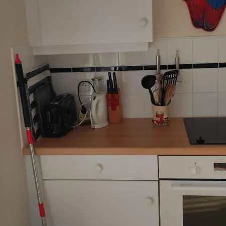 Avec Vue Sur A Granville. A 3 Min