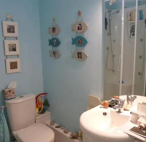 Апартаменты Avec Vue Sur A Granville. A 3 Min Гранвиль